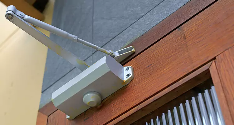 Automatic Door Opener Repair in Altamonte Springs, FL