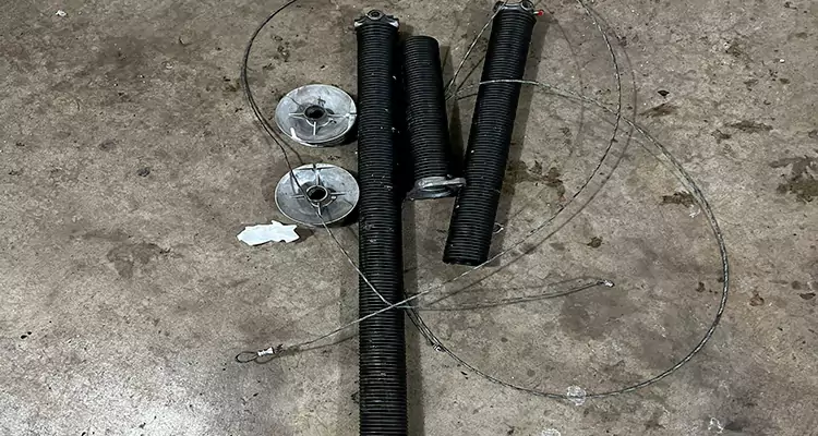Wayne Dalton Garage Door Spring Replacement in Altamonte Springs, FL