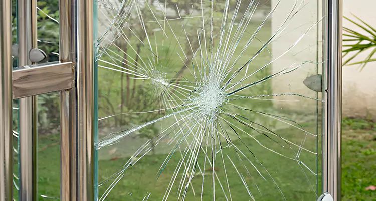 Frameless Glass Door Repair at Home in Altamonte Springs, FL