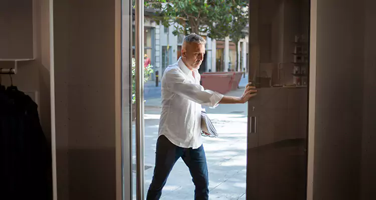 Reliable Pella Patio Door Repair Services for Opening Issues in Altamonte Springs, FL