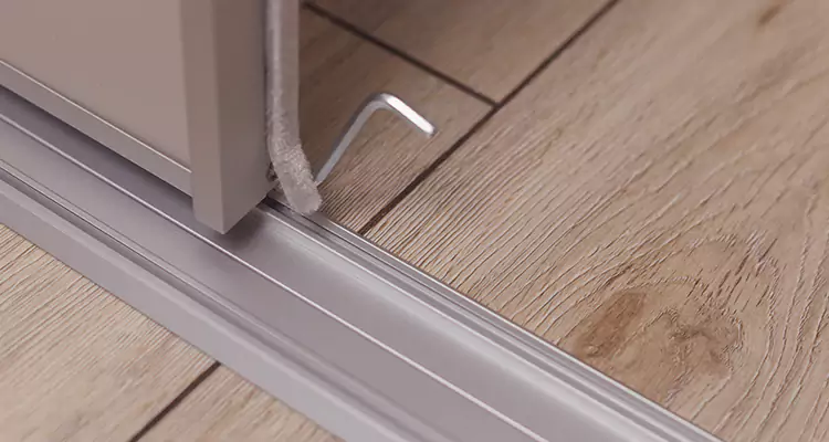 Squeaky Sliding Door Repair in Altamonte Springs, FL