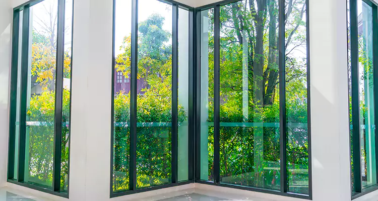Folding Glass Balcony Door Repair in Altamonte Springs, FL