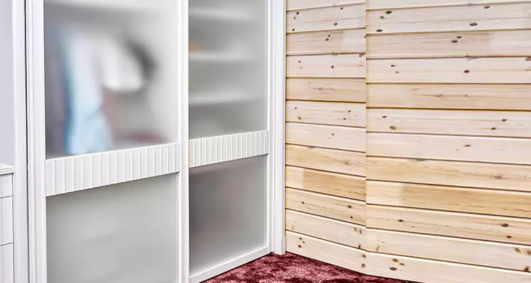 Sliding Closet Door Rollers Replacement in Altamonte Springs, FL